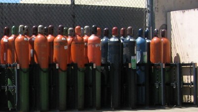 Outdoor cylinder storage